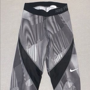 Nike Pro Leggings